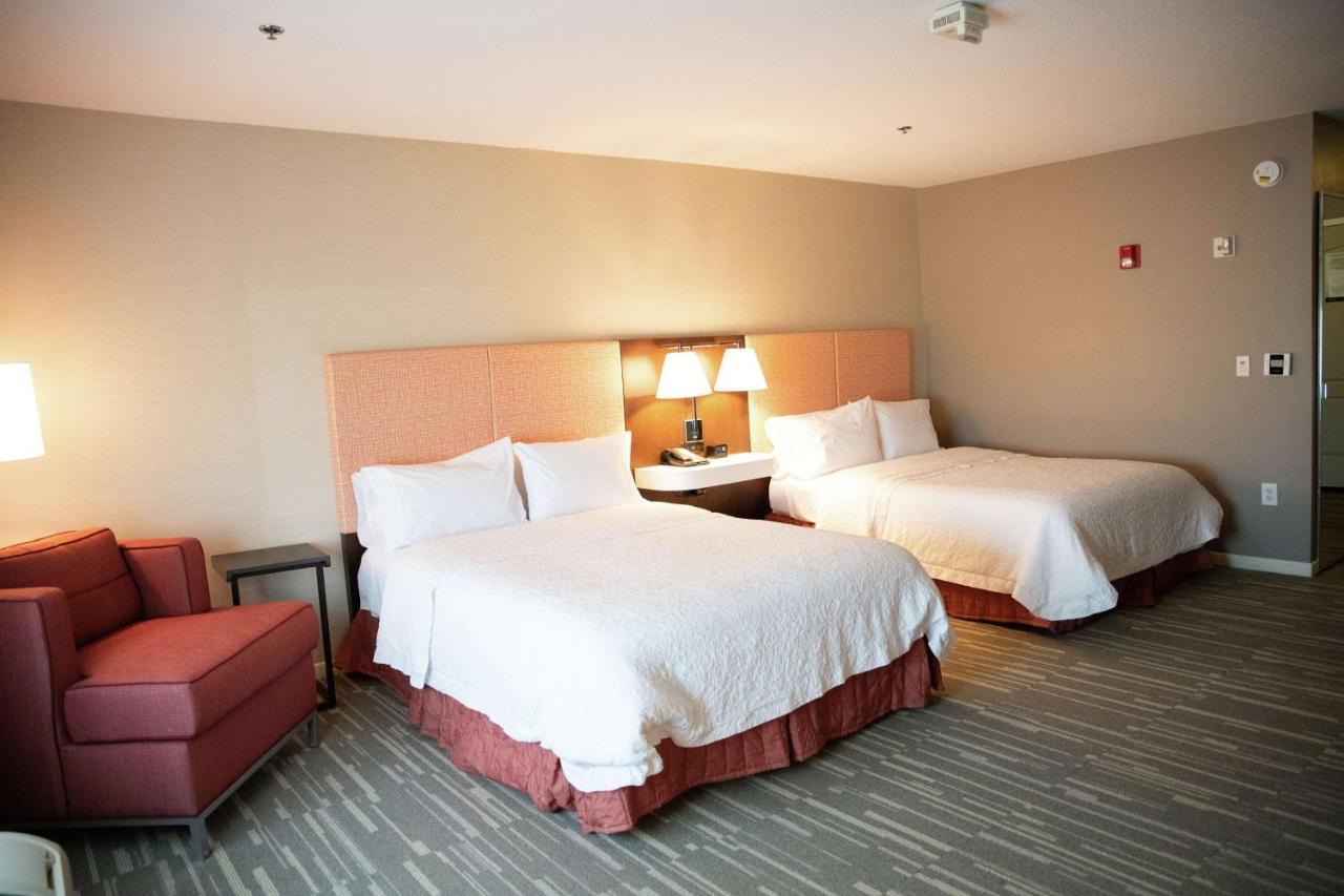 Hampton Inn & Suites Fresno Esterno foto