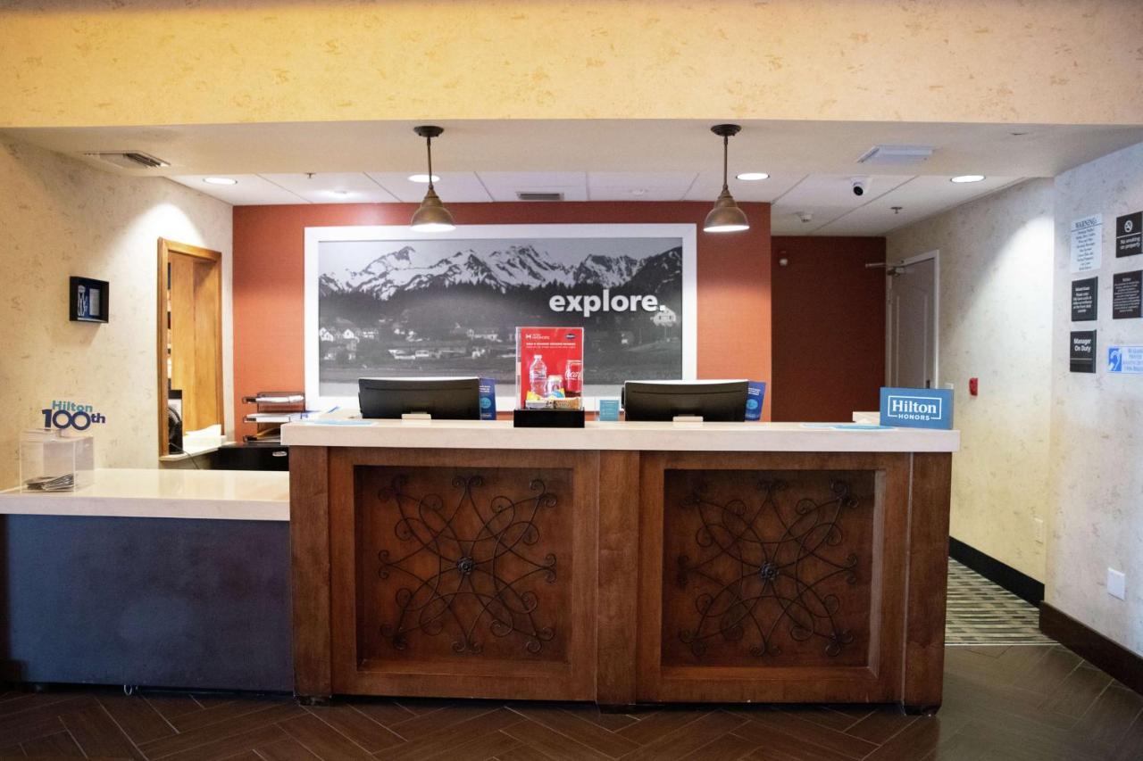 Hampton Inn & Suites Fresno Esterno foto