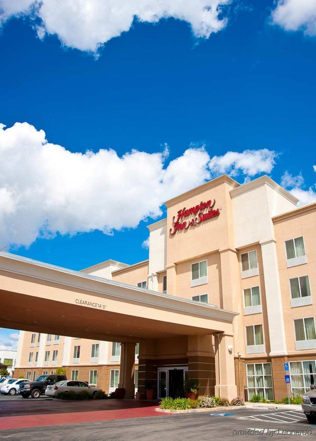 Hampton Inn & Suites Fresno Esterno foto