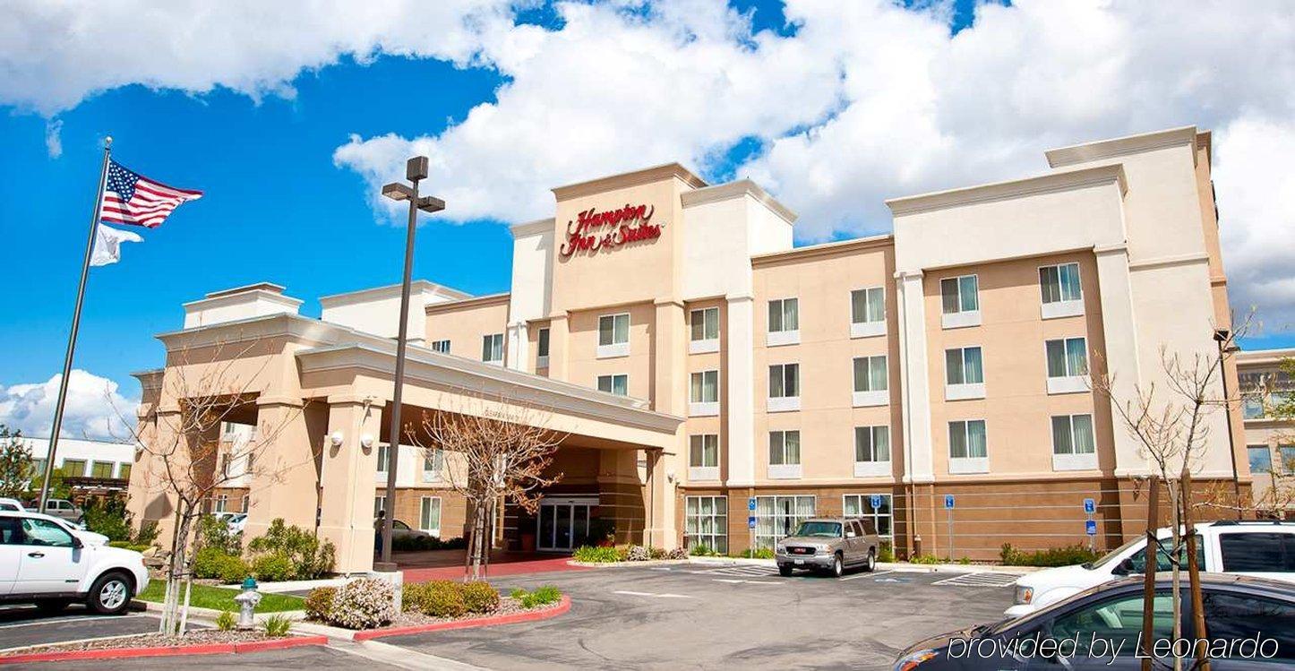 Hampton Inn & Suites Fresno Esterno foto